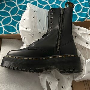 Jadon II hi boot, black, NWT